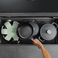 Collection image for: Tussenleggers / Panbeschermers