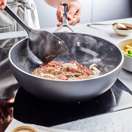 Demeyere Alu Plus 3 Vlakke bodem Wok 28cm bakken