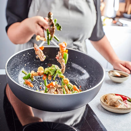 Demeyere Alu Plus 3 Vlakke bodem Wok 28cm wokken