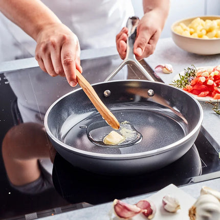 Demeyere Alu Plus 3 Ceraforce Koekenpan Sfeer