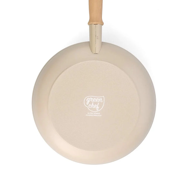 GreenChef Nordics Koekenpan Antiaanbak Crème  onderkant