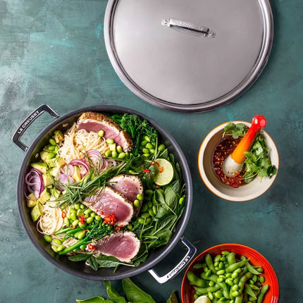 Le Creuset Magnetik Pannenset RVS 9 delig sfeer