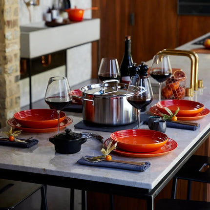 Le Creuset Magnetik Pannenset RVS 9 delig sfeer