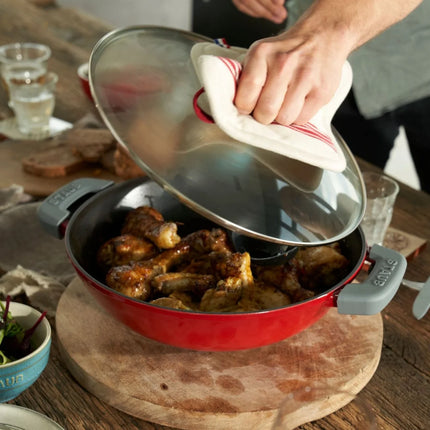 Staub Specialities Wok met glazen deksel Kersenrood 30cm